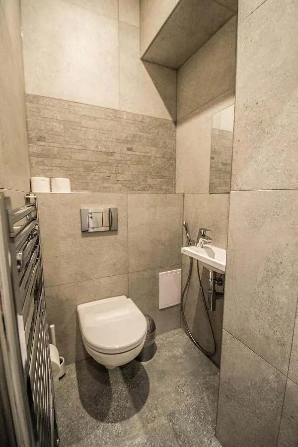 Jacuzzi Apartment By Ruterra Prague Czech Republic